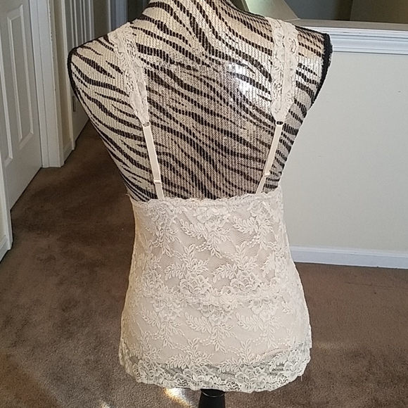 XXI LACE Camisole - Picture 3 of 5